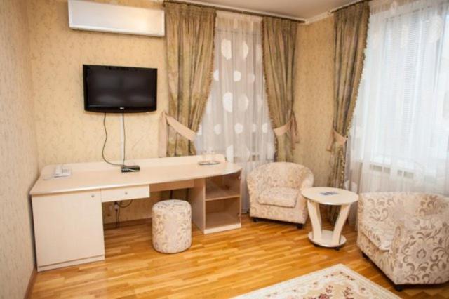Imperiya Hotel Khmelʼnytsʼkyy Exterior foto